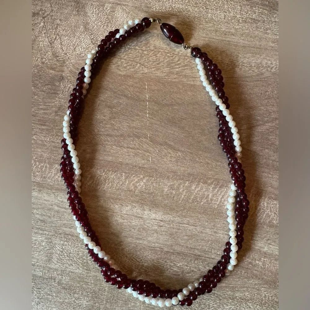 Vintage 80s Avon opulent torsade twist choker Ox Blood Red Pearl Plastic Trend
